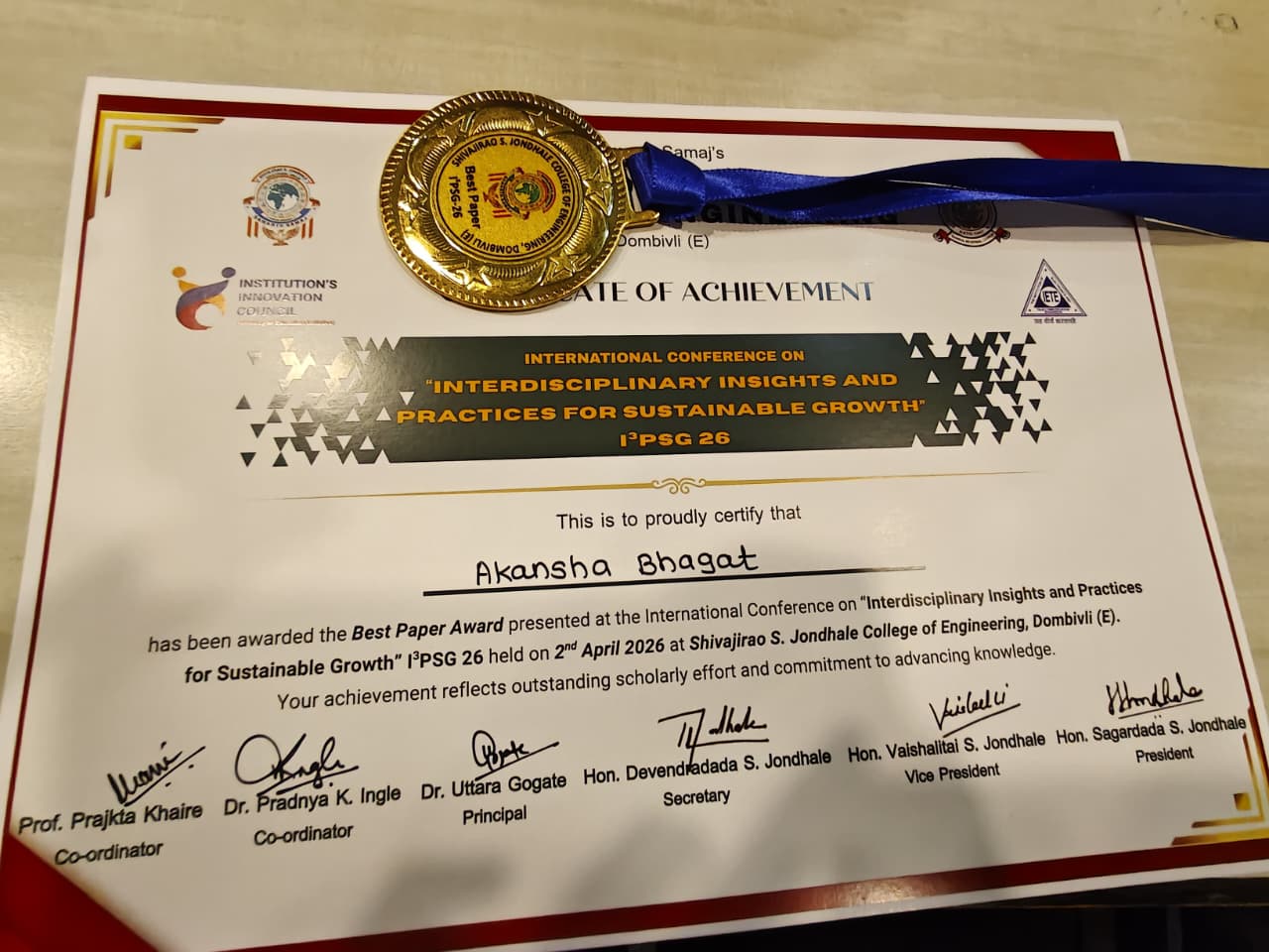 Best Paper Award - Image 3